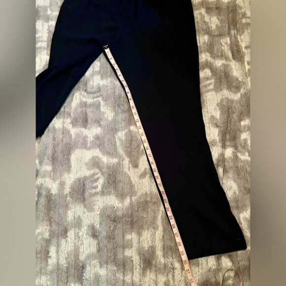 Lululemon On The Fly Pant Woven Size 10 Tall - Picture 6 of 9